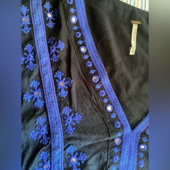 Free People Boogie All Night Blouse Black Blue Long Sleeve Lace Embroidery Sz SP - Picture 8 of 17